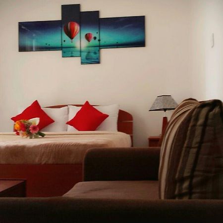 Spencer Holiday Apartments/Seagull Complex Нувара-Елія Екстер'єр фото